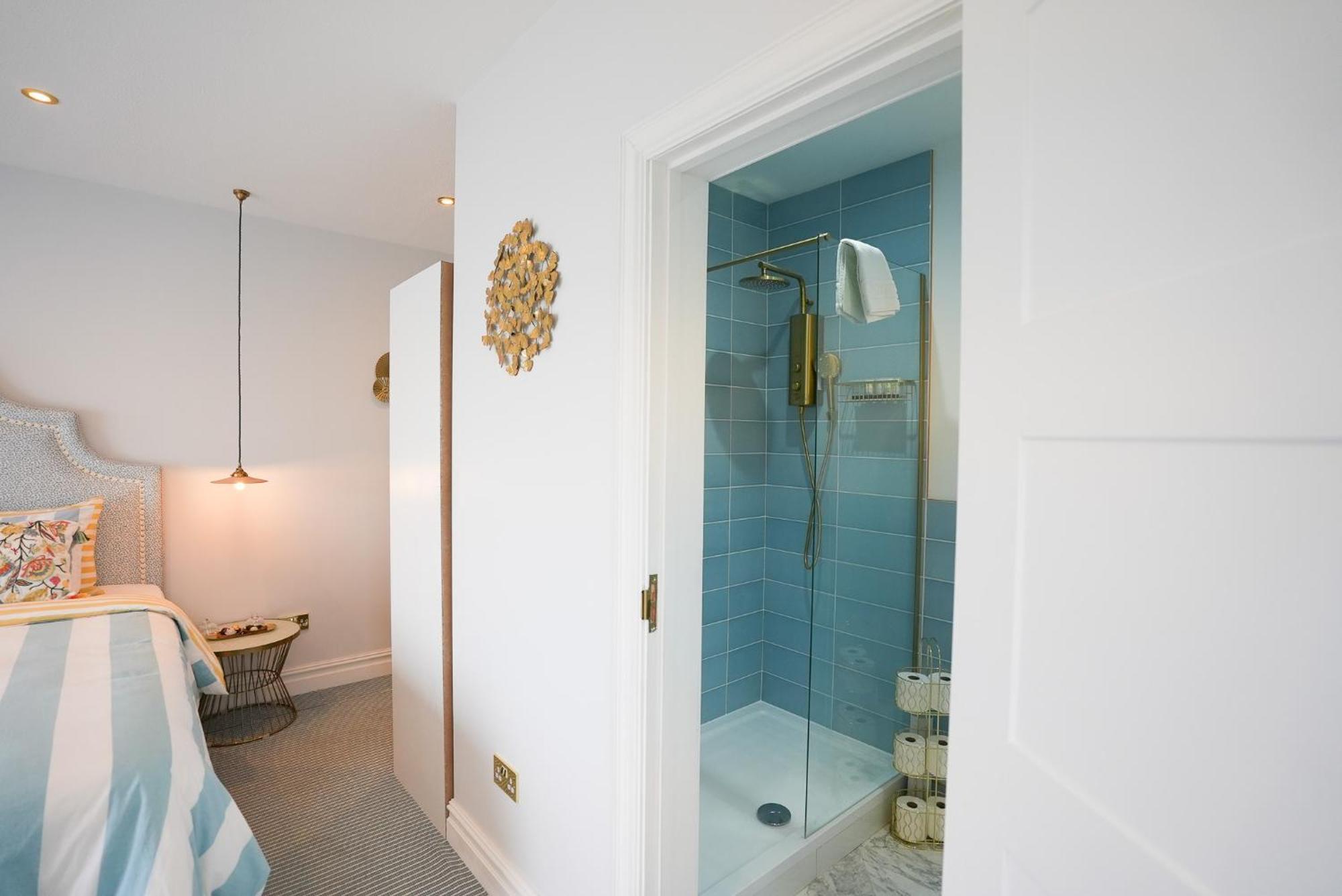 Fabulous 3-bedroom Across St Michaels Mount Apartment Marazion