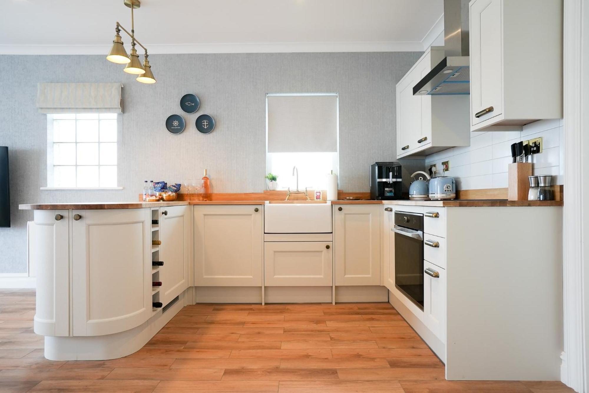 Fabulous 3-bedroom Across St Michaels Mount Apartment Marazion