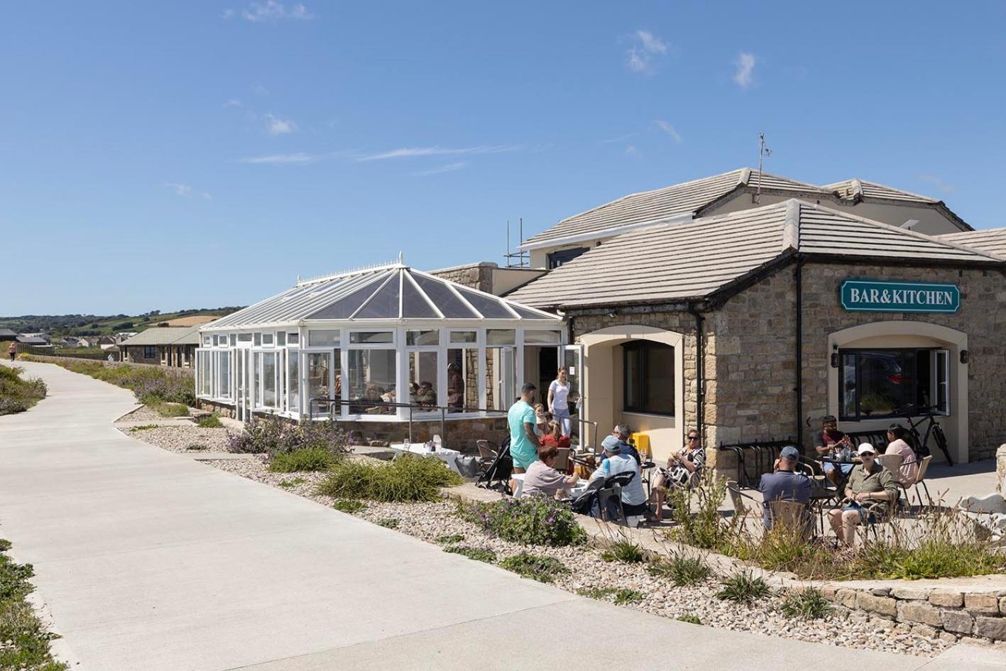 Fabulous 3-bedroom Across St Michaels Mount *